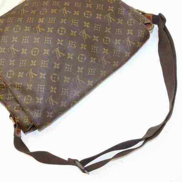 Auth Louis Vuitton Abbesses Crossbody #6253L29 - Picture 6 of 10